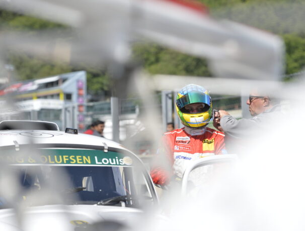 02_after_six_track_events