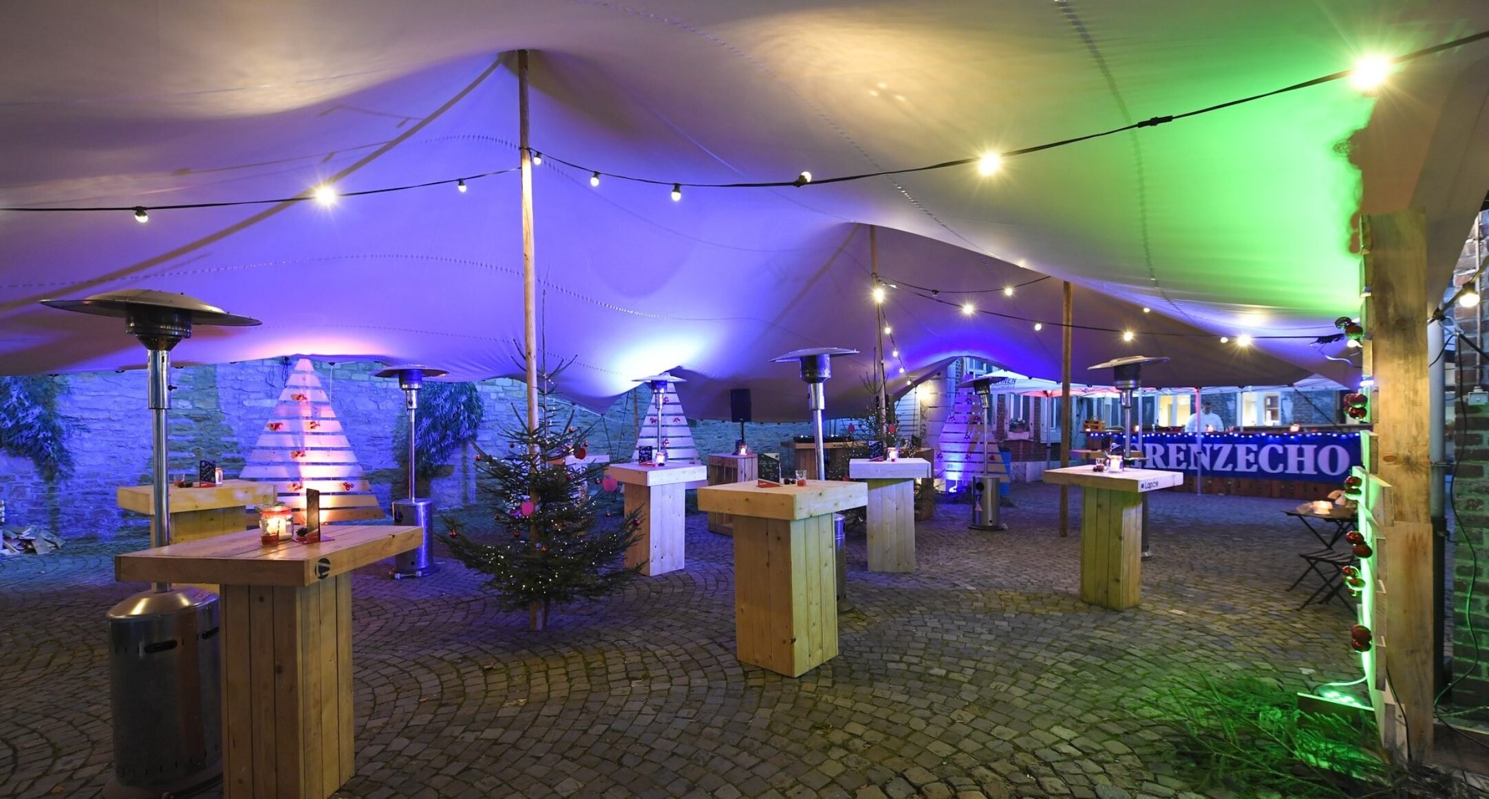 Strechtent_Mobiliar_Jeudredi_01